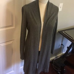 XS gray duster by Bobeau